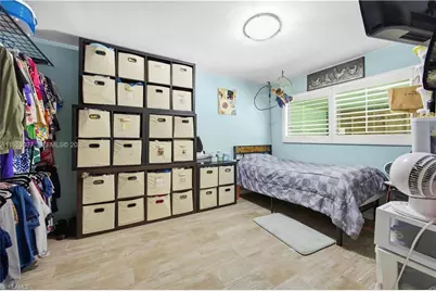 1526 NE 4th Ter, Cape Coral, FL 33909 - Photo 6