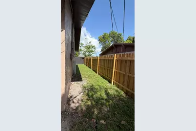 3718 Desoto Ave #3, Fort Myers, FL 33916 - Photo 2