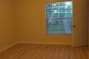 4705 SE 4th Pl, Cape Coral, FL 33904 - Photo 2