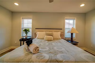 8831 Banyan Cove Cir, Fort Myers, FL 33919 - Photo 12