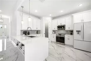 310 NW 14th St, Cape Coral, FL 33993 - Photo 10