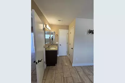 960 Hearty St, North Fort Myers, FL 33903 - Photo 14