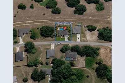 1249 Jabara Cir, Labelle, FL 33935 - Photo 2