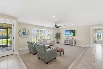 418 Avalon Dr, Cape Coral, FL 33904 - Photo 12