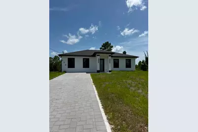 932 Dempsey St, Lehigh Acres, FL 33974 - Photo 2