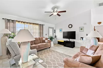 412 SW 19th Ln, Cape Coral, FL 33991 - Photo 8