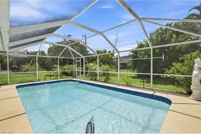 412 SW 19th Ln, Cape Coral, FL 33991 - Photo 16