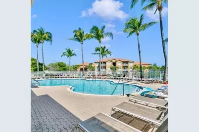 15590 Ocean Walk Cir #309, Fort Myers, FL 33908 - Photo 2