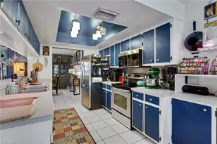 423 SW 39th St, Cape Coral, FL 33914 - Photo 6