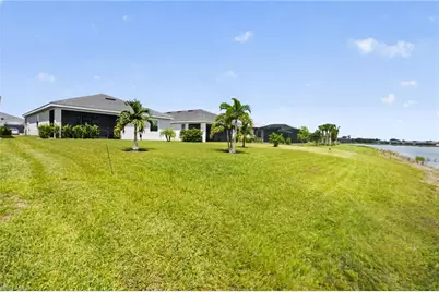 3943 E Hampton Cir, Alva, FL 33920 - Photo 26