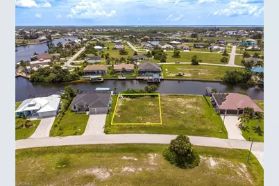 2210 NW 37th Pl, Cape Coral, FL 33993 - Photo 2