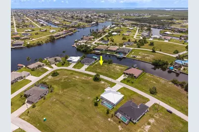 2210 NW 37th Pl, Cape Coral, FL 33993 - Photo 10
