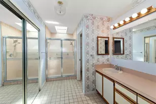 824 SW 13th Ave, Cape Coral, FL 33991 - Photo 16