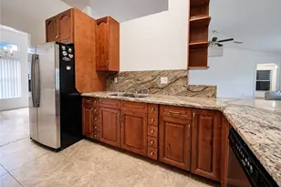 20 Hampton Ave, Lehigh Acres, FL 33936 - Photo 4