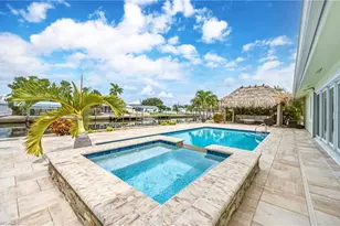 16 Sunview Blvd, Fort Myers Beach, FL 33931 - Photo 2