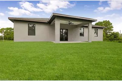 553 McArthur Blvd, Lehigh Acres, FL 33974 - Photo 28