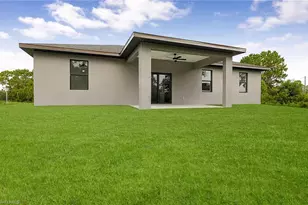 553 McArthur Blvd, Lehigh Acres, FL 33974 - Photo 28