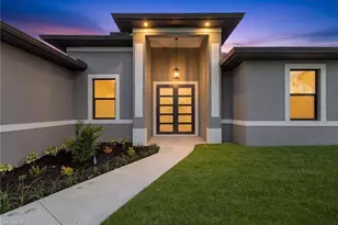 553 McArthur Blvd, Lehigh Acres, FL 33974 - Photo 4