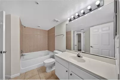 4122 Residence Dr #121, Fort Myers, FL 33901 - Photo 14
