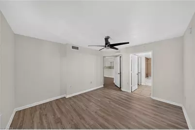 4122 Residence Dr #121, Fort Myers, FL 33901 - Photo 12