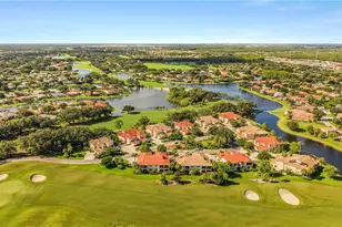 12061 Brassie Cir, Fort Myers, FL 33913 - Photo 4