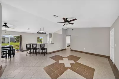 2102 NE 17th Ave, Cape Coral, FL 33909 - Photo 6