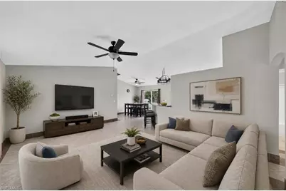 2102 NE 17th Ave, Cape Coral, FL 33909 - Photo 2