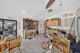 202 SE 20th Ct, Cape Coral, FL 33990 - Photo 8