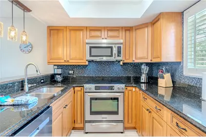 21691/693 Indian Bayou Dr, Fort Myers Beach, FL 33931 - Photo 8