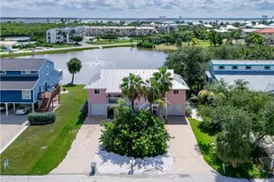21691/693 Indian Bayou Dr, Fort Myers Beach, FL 33931 - Photo 1