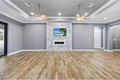 7038 Tide Cir, Labelle, FL 33935 - Photo 8