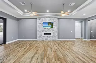 7038 Tide Cir, Labelle, FL 33935 - Photo 8