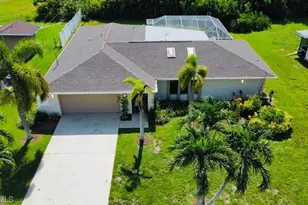 3019 SE 5th Pl, Cape Coral, FL 33904 - Photo 4