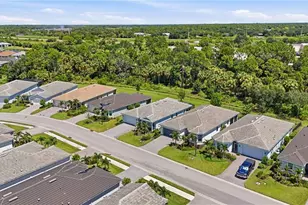 7517 Paradise Tree Dr, North Fort Myers, FL 33917 - Photo 6