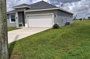 9019 E Broad Ct, Labelle, FL 33935 - Photo 2