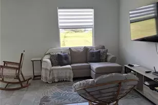 9019 E Broad Ct, Labelle, FL 33935 - Photo 8