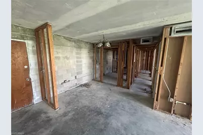 3704 Broadway #109, Fort Myers, FL 33901 - Photo 4