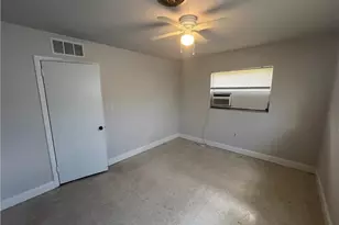 2031 Maravilla Cir, Fort Myers, FL 33901 - Photo 12