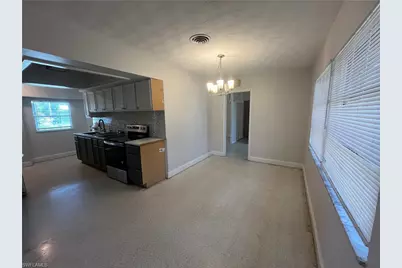 2031 Maravilla Cir, Fort Myers, FL 33901 - Photo 8
