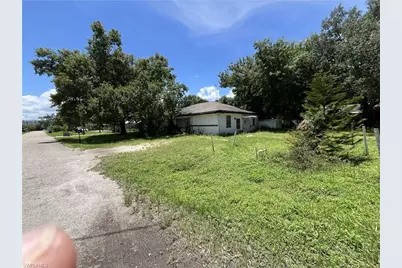 1265 Monica Ln, North Fort Myers, FL 33903 - Photo 42