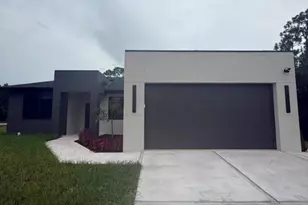 722 Roosevelt Ave, Lehigh Acres, FL 33936 - Photo 1