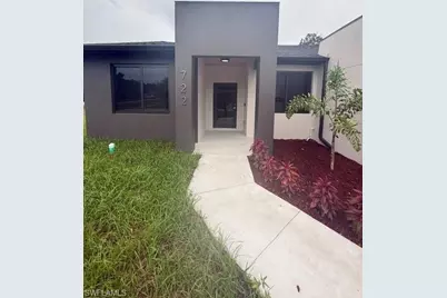 722 Roosevelt Ave, Lehigh Acres, FL 33936 - Photo 2