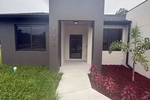 722 Roosevelt Ave, Lehigh Acres, FL 33936 - Photo 2