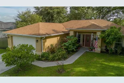 1098 Mission Ln, Labelle, FL 33935 - Photo 2