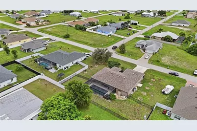 219 NW 12th Ln, Cape Coral, FL 33993 - Photo 38