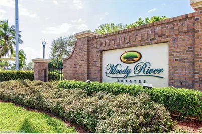 12710 Olde Banyon Blvd, North Fort Myers, FL 33903 - Photo 2