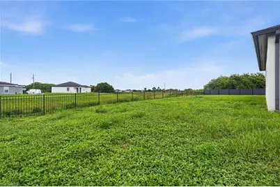 7004 Alfa Ct, Labelle, FL 33935 - Photo 34