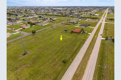 711 El Dorado Blvd N, Cape Coral, FL 33993 - Photo 30