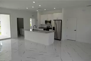 2611 Carol Pl, Lehigh Acres, FL 33971 - Photo 4