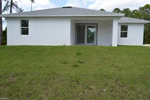 2611 Carol Pl, Lehigh Acres, FL 33971 - Photo 16